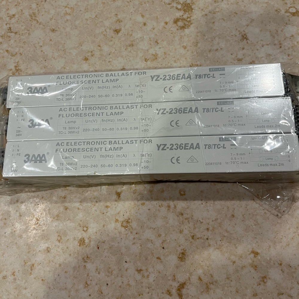 3AAA Electronic Ballast for Fluorescent Lamp